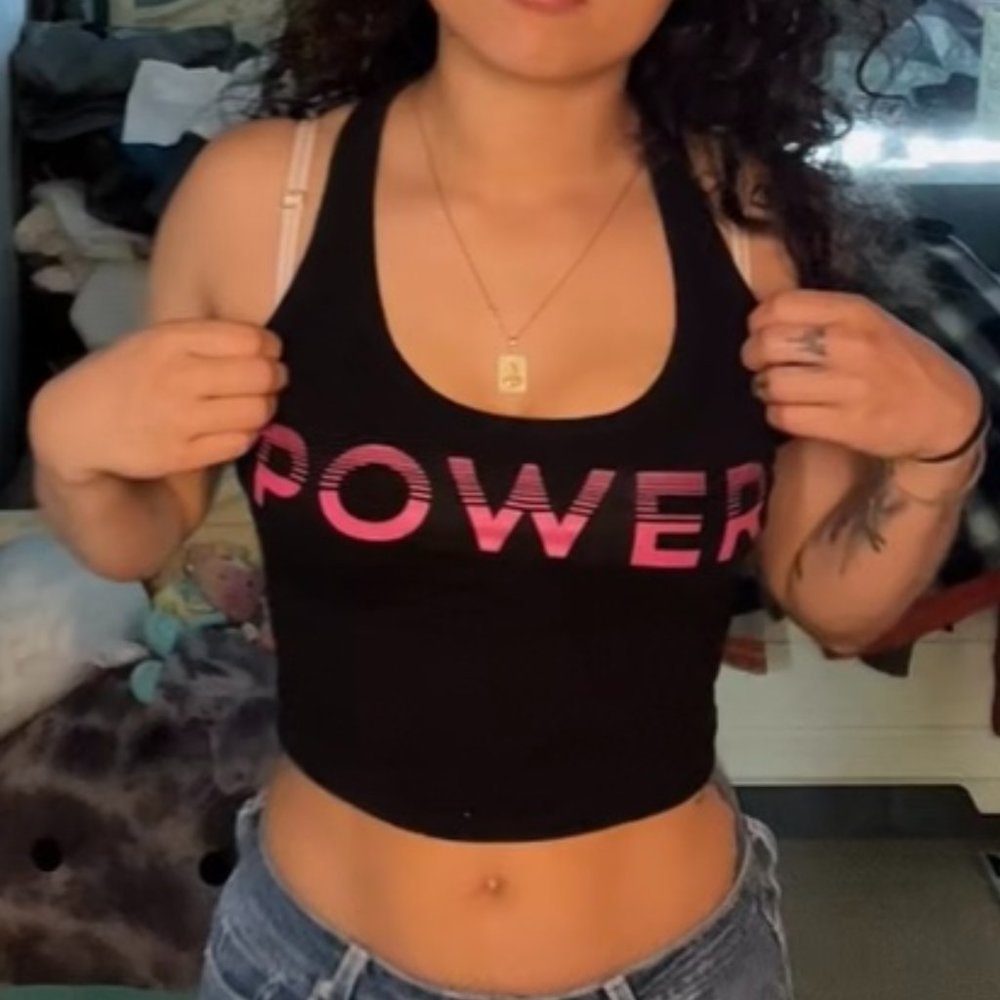✨ "power" workout top ✨